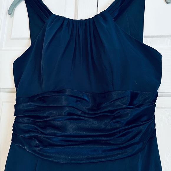 David’s bridal Navy Blue Sleeveless Evening Wear - Picture 2 of 6